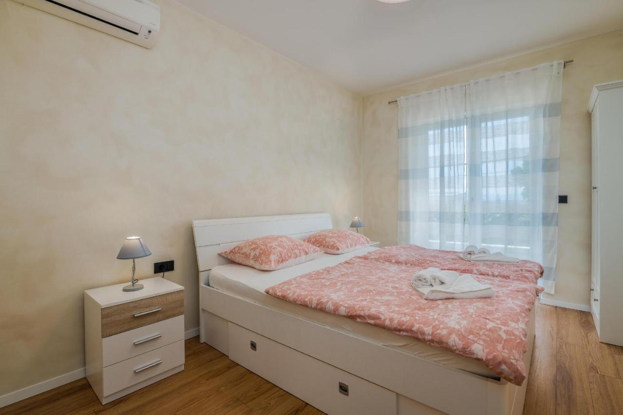 Villa Augusta Malinska Zewnętrze zdjęcie